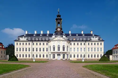 Замок Губертусбург