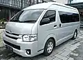 HiAce Commuter с высокой крышей (Япония)