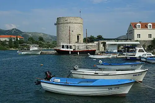 Яхтенный причал