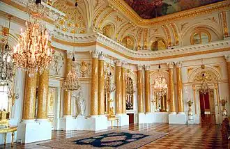 Большой зал Королевского замка Варшавы