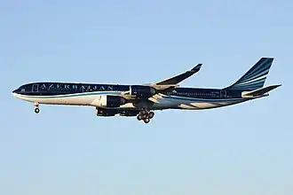 Airbus А340-500 авиакомпании Azerbaijan Airlines