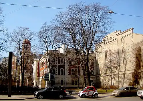 Жилой дом палаты мер и весов