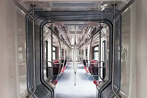 Межвагонный переход в 81-760Б