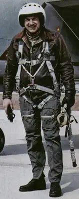 Шеф-пилот ОКБ Яковлева Андрей Синицын после очередного испытательного полёта на втором опытном образце Як-141