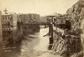 Деревянный Метехский мост