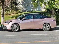 Aion S Plus, вид сбоку