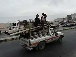 Транспортировка в Эль-Мукалле.