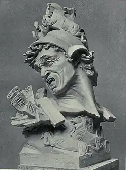 Аллегорический бюст «Война — ненависть и страдание»