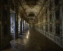 Галерея предков в Мюнхенской резиденции. 1730—1737 (совместно с Франсуа де Кювилье).