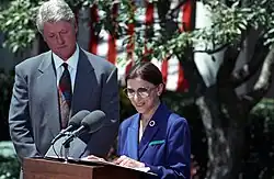 Гинзбург выступает за кафедрой