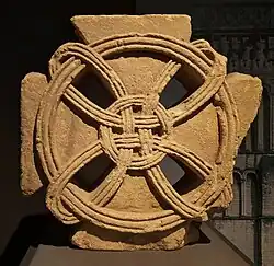 Антефикс-крест. Кан, Франция, XI—XII века