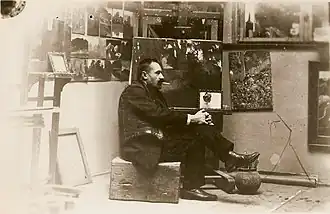 Апполинарий Котович в своей мастерской. Автофотопортрет.