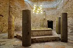 Церковь и Баптистерий