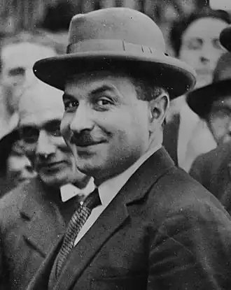 Аркадий Павлович Розенгольц депортирован из дипломатической командировки в Лондон, 1927 год