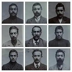 Арестованные азербайджанские журналисты:1-й ряд: Алиша Гусейнзаде, Орудж Оруджев, Мухаммедсадык Ахундов 2-й ряд: Алиаббас Музниб, Гашим-бек Везиров, Пиргулу Мурсалзаде3-й ряд: Джафар Бюньядзаде, Абдуррахман Хайбулов (Сероглазов), Ахмед Камал