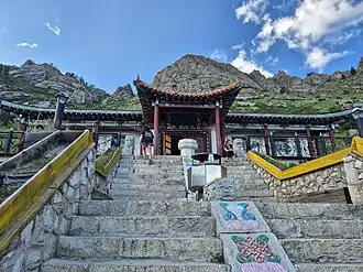 Арьяабалын-хийд — центр медитации в парке Горхи-Тэрэлж