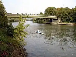 Автомобильный мост через р. Уаза