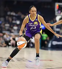 Стивенс в игре за «Лос-Анджелес Спаркс» против «Миннесота Линкс» (11 июня 2023 года)