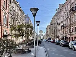 Вид от дома № 5 в сторону улицы Правды