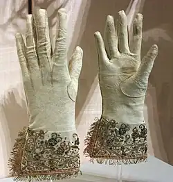 Английские лайковые перчатки