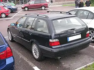 Универсал BMW 320i