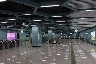 Вестибюль станции «Баньцяо»(линия 7)