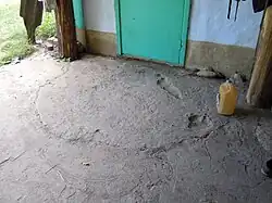 Состояние пола многогранного дольмена до 2013 года. Пасека