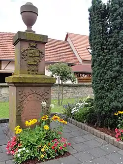 Могила генерала Шрамма (1826)