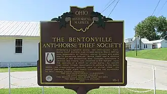 Мемориальная доска в Огайо — Памятник Бентонвиллю, борцу против воров