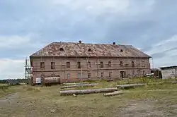 Кирпичный хозяйственный келейный корпус