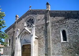 Церковь Сен-Жюльен