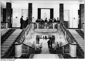 Интерьеры Посольства СССР в Германии, Берлин. Архитектор А. Я. Стрижевский, при участии в строительстве Г. И. Лебединского