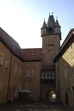 Внутренний двор замка