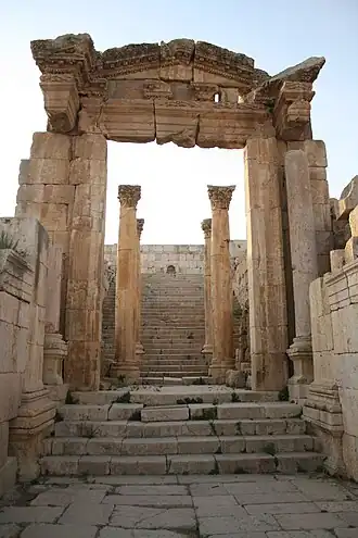 Руины бывшего кафедрального собора епархии Герасы