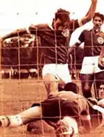 Карлитос в игре за «Интер» в 1940 году