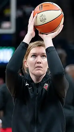 Кэролин Суордс в игре за «Лас-Вегас Эйсес» против «Миннесота Линкс» (16 июня 2019 года)