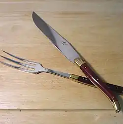 Столовый прибор в стиле «лайоль»