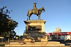 Памятник Сесилу Родсу в Кимберли, ЮАР