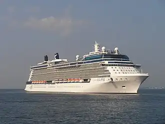 Celebrity Eclipse отходит от 24-го причала Таллинского порта (2012)