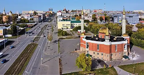 Улица К. Маркса и мечеть