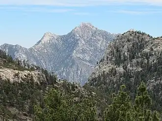 Вид на гору Пикачо-де-Дьябло