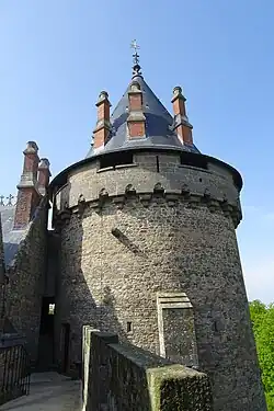 Юго-западная башня