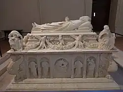 Кенотаф кардинала Сиснероса. 1520. Мрамор. Капелла Сан-Ильдефонсо. Алькала-де-Энарес, Испания