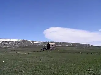 Церковь близ Эштиа