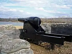 10-дюймовая (254-мм) колумбиада конфедератов в форте Донельсон[англ.]