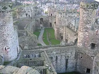 Замок Конви