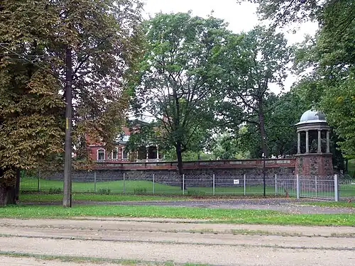 Вид на музей «Даудери»