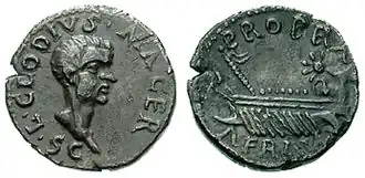 Денарий Макра