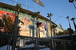 Доджер-стэдиум