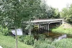 Мост через реку в городе Пабраде